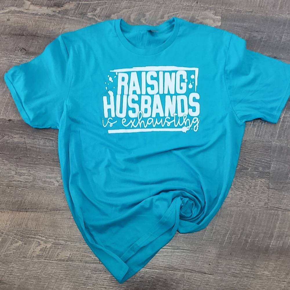 RAISING HUSBANDS NWT